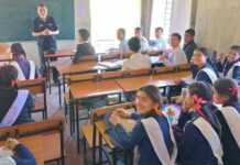 नई शिक्षा नीति 2020 के माध्यम से समाज का डी-स्कूलिंग